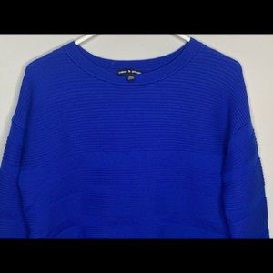 Cable and Guage sweater size M
